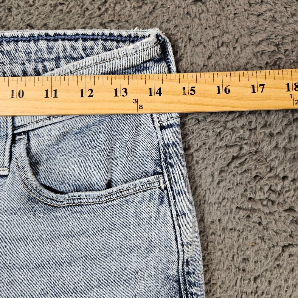 Hollister Low-Rise Relaxed Straight Jeans Womens 2R W26 Regular Light Wash Blue - Picture 2 of 7
